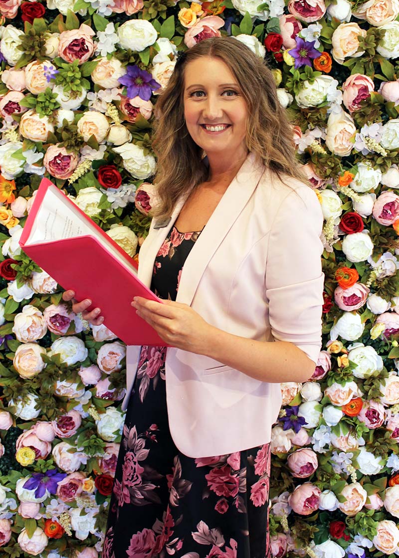 Julie Fox - Devon based independent life celebrant, providing weddings, funerals and baby namings.